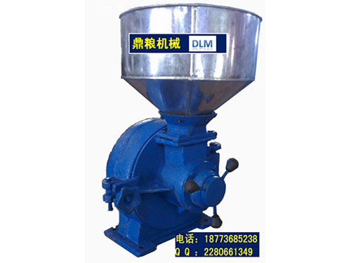 30型磨片式粉碎機(jī)、磨粉機(jī)磨粉機(jī)，磨片式，產(chǎn)量達(dá)1000公斤時(shí),粗細(xì)可調(diào)